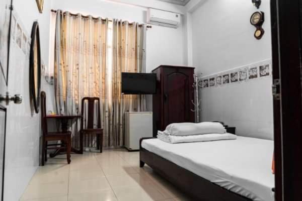 Khach San Tu Anh Hotel Ha Tien Exterior foto